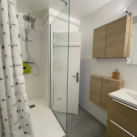 Lumineux 3 Pieces Proximite Centre Jaude Appartement *